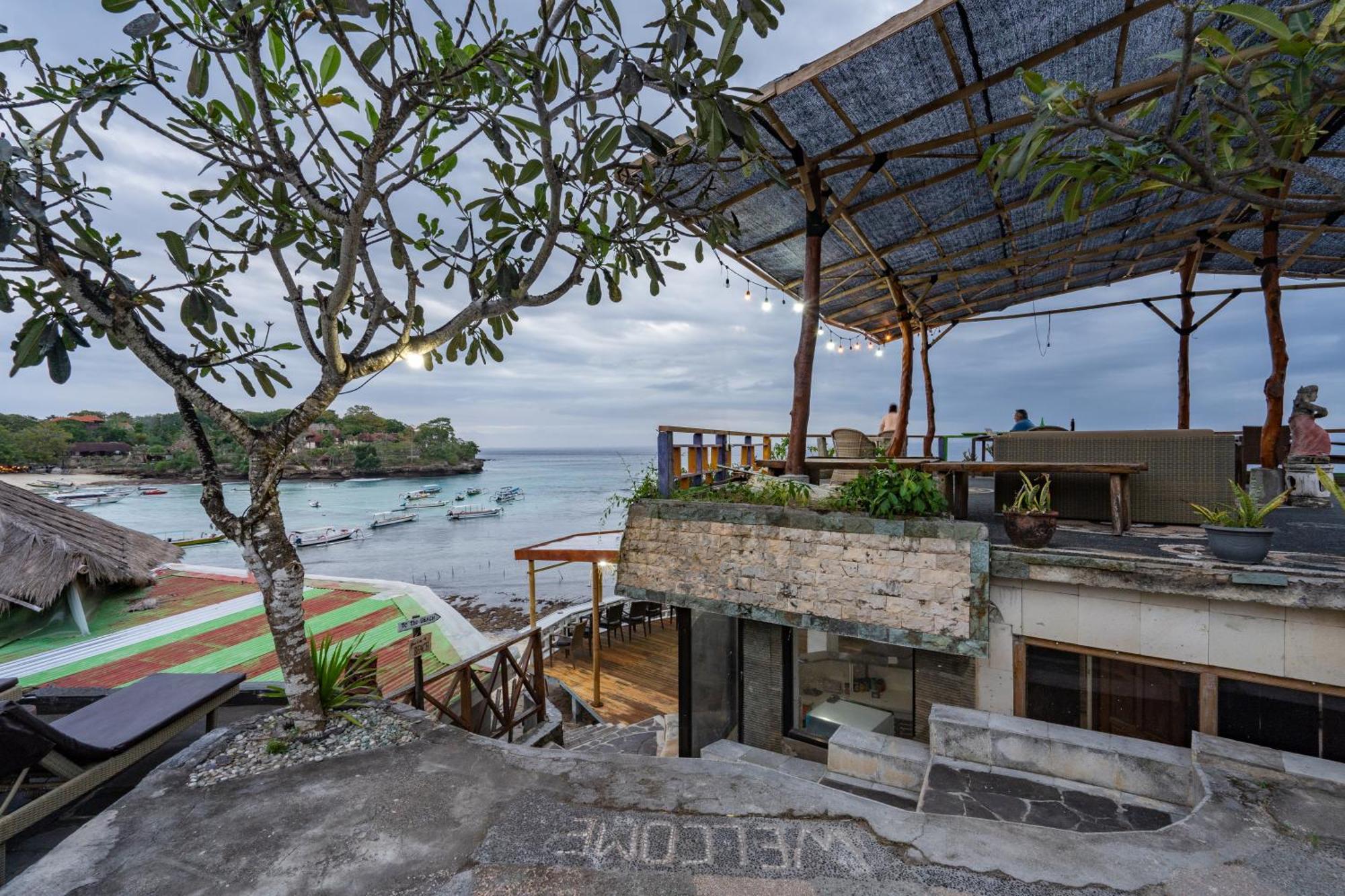 Mushroom Beach Bungalows Lembongan Extérieur photo